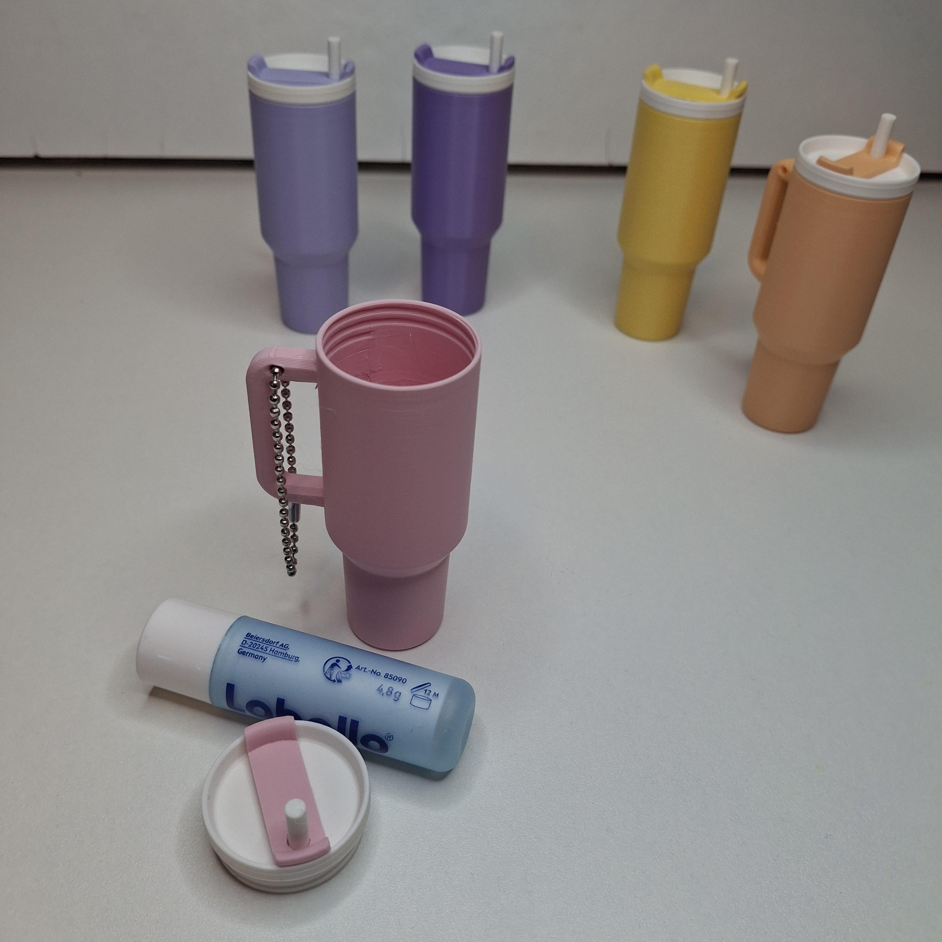 Mini tumbler sleutelhangers met schroefdeksel in verschillende pastelkleuren